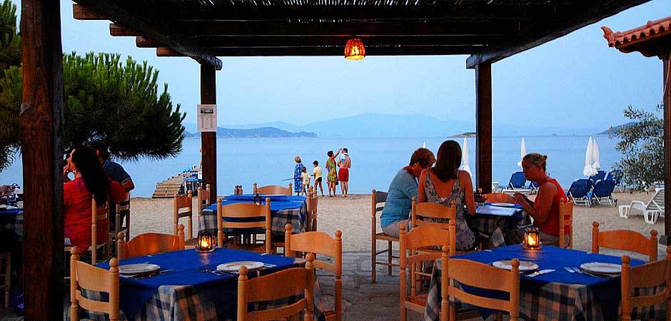 Nostos Village Holiday Resort Skiathos Island Restaurant photo